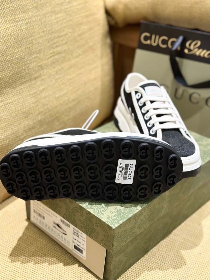 Women Platform canvas  shoes, size 35-40, SS70-1746