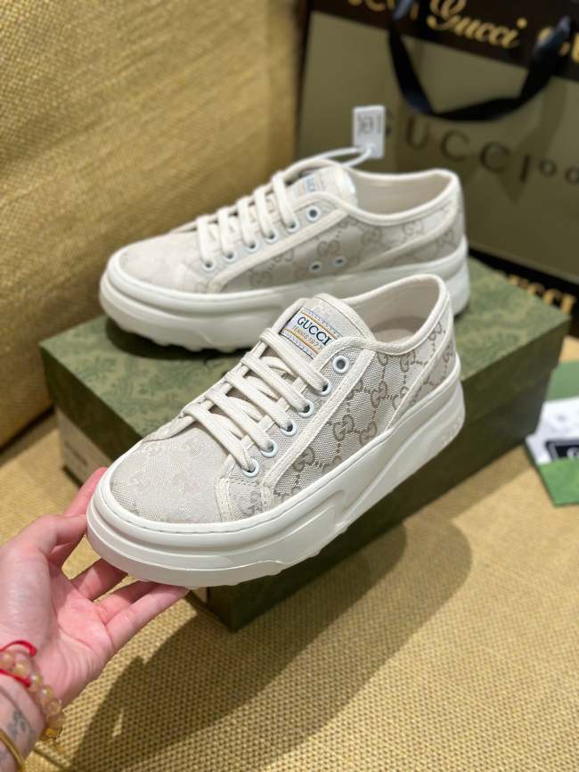 Women Platform canvas shoes, size 35-40, SS70-1745
