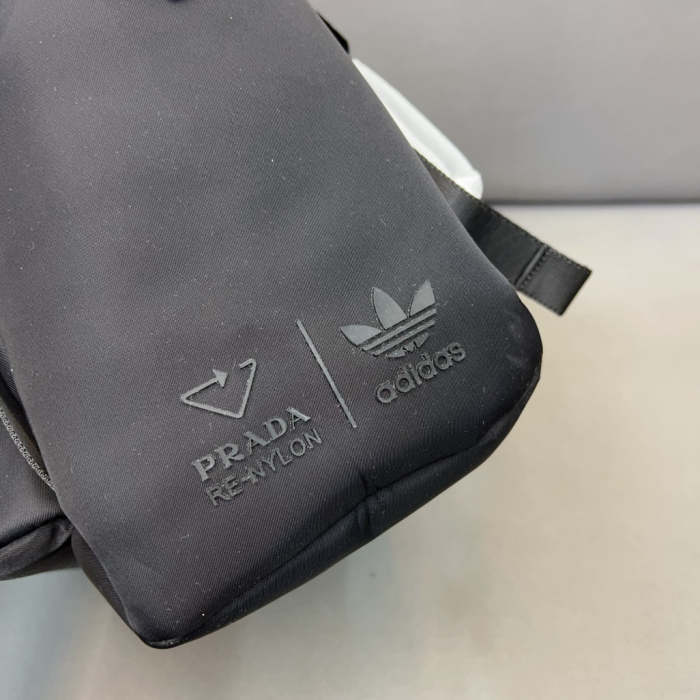 Nylon bag ,4A,size 43x28cm, no box, B88-1713