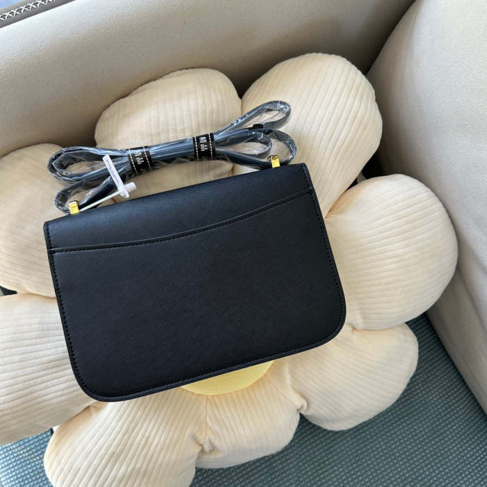 Split Leather  bag ,3A , size 22x16cm ,no box,  B68-6059