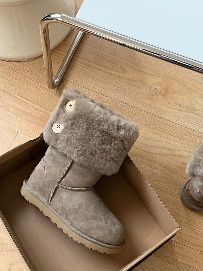 women flat boots shoes, size 35-40,with box, SS120-166-167