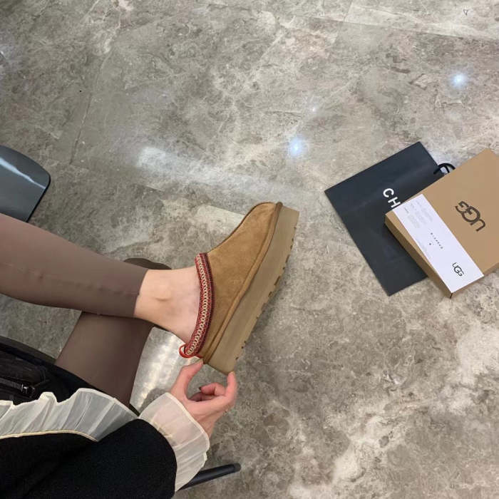 High quality fur slippers，size 35-40，SS70-1593