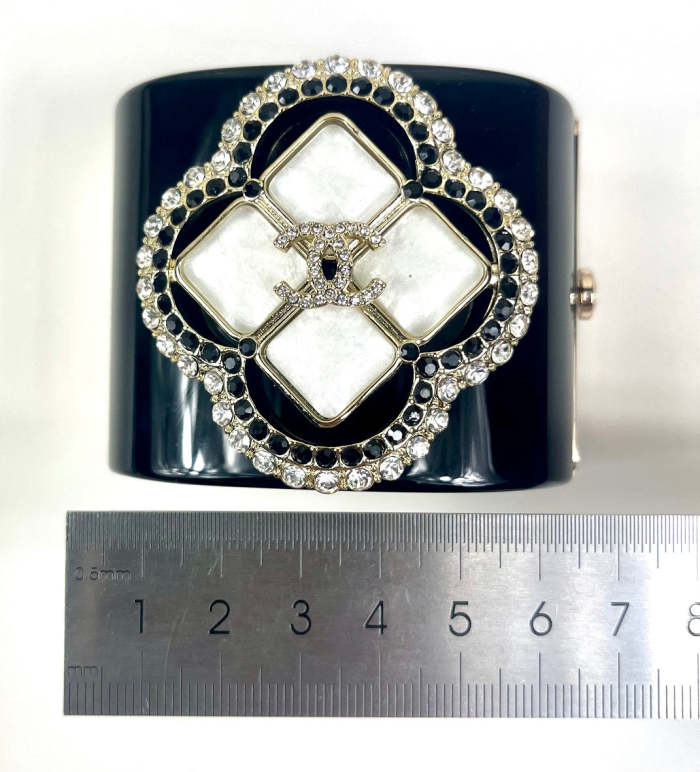 Bracelet bangle jewelry ,with box,  J48-65