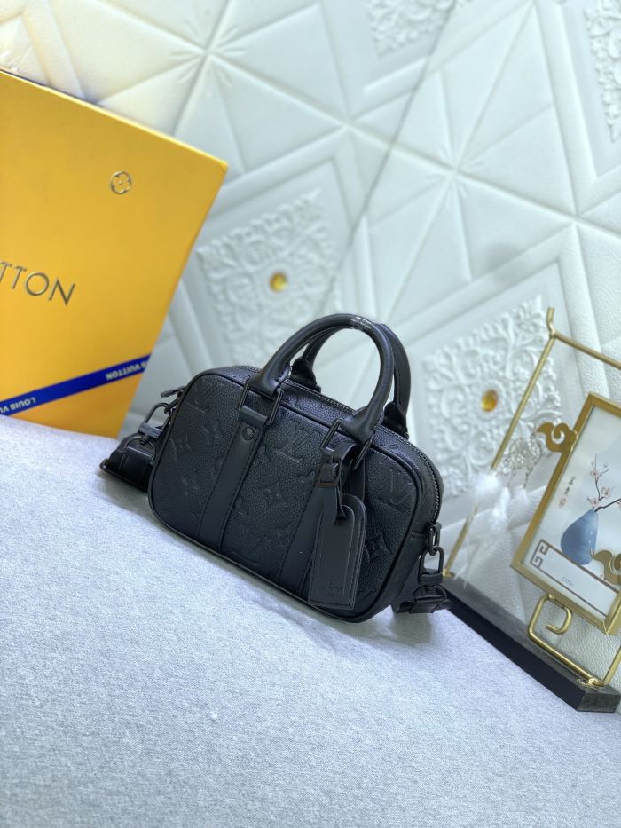 Leather bag ,5A ,no box,size 20x13x5.5cm,B110-170