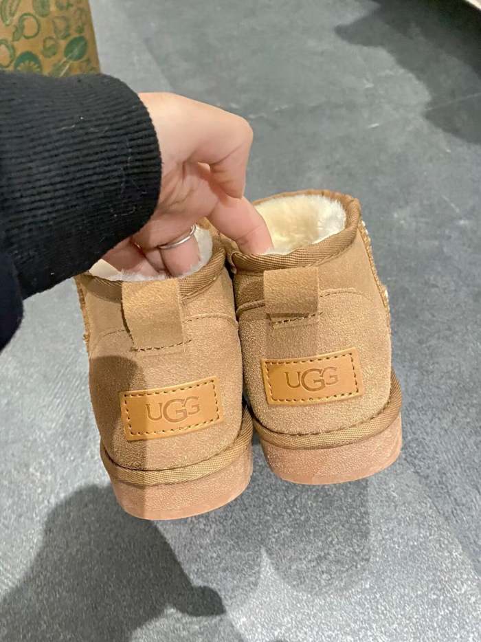Adult  kids family flat snow boots shoes, wih box, size 25-44, SS40-2-4
