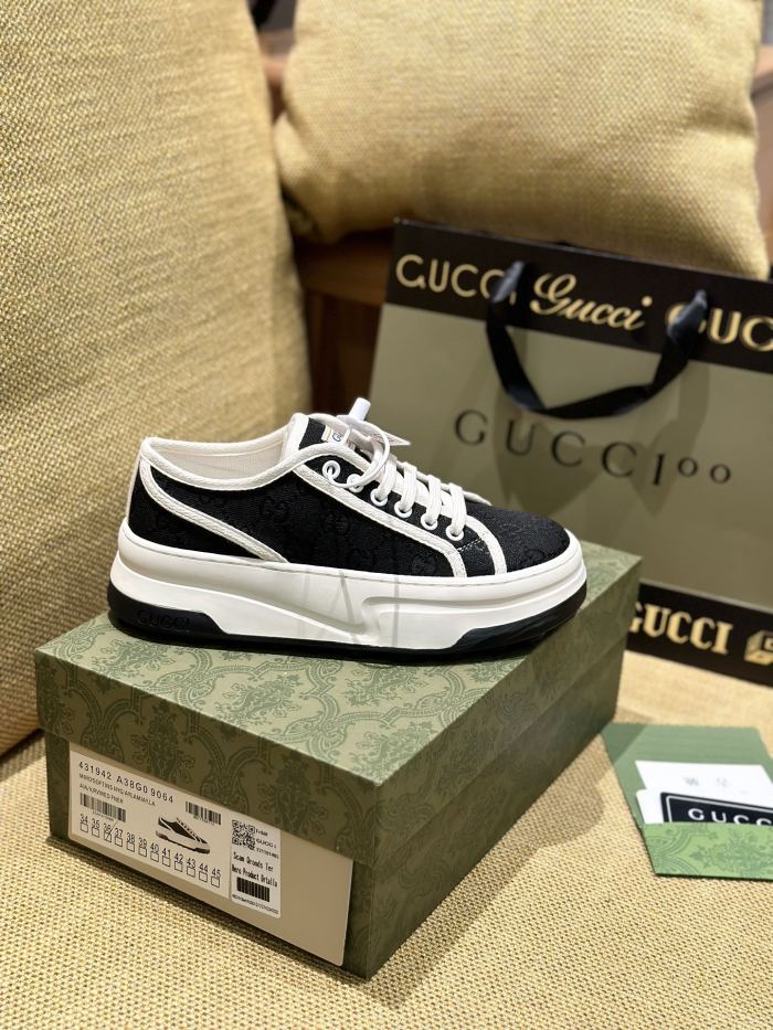 Women Platform canvas  shoes, size 35-40, SS70-1746