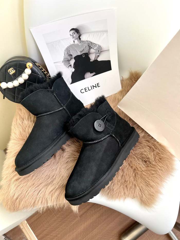 Women flat snow boots shoes, wih box, size 35-41, SS50-1395-1400