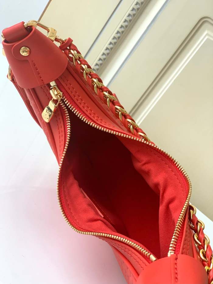 Leather bag ,5A ,size 23x13x6cm,no box, B130-58
