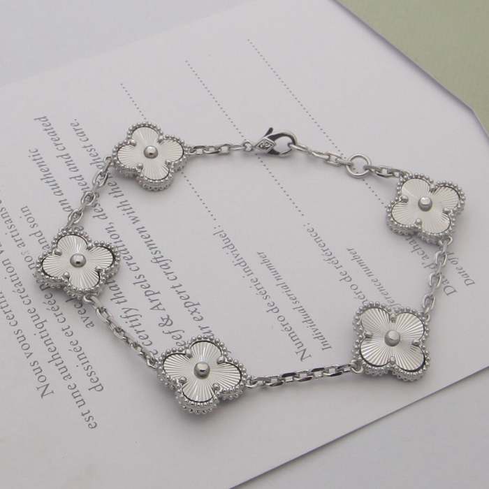 bracelet bangle cuff jewelry ,with box, J25-950-955