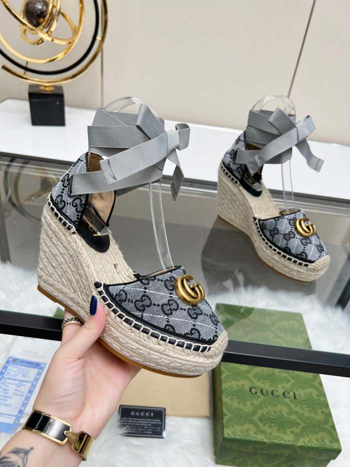 Women Thick-bottomed straw fisherman slipsole sandals shoes, size 35-42, SS98-438