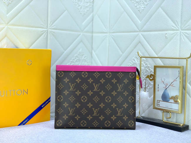 Leather bag ,5A , size 27x21x6cm ,no box, B68-6074
