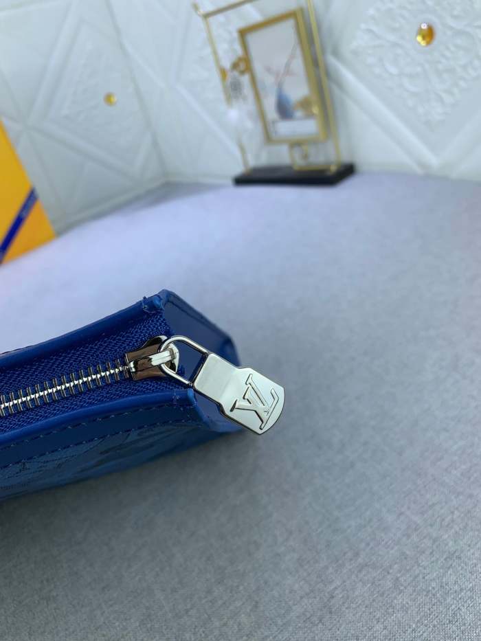 Leather bag ,5A , size 27x21x6cm ,no box,  B68-6081