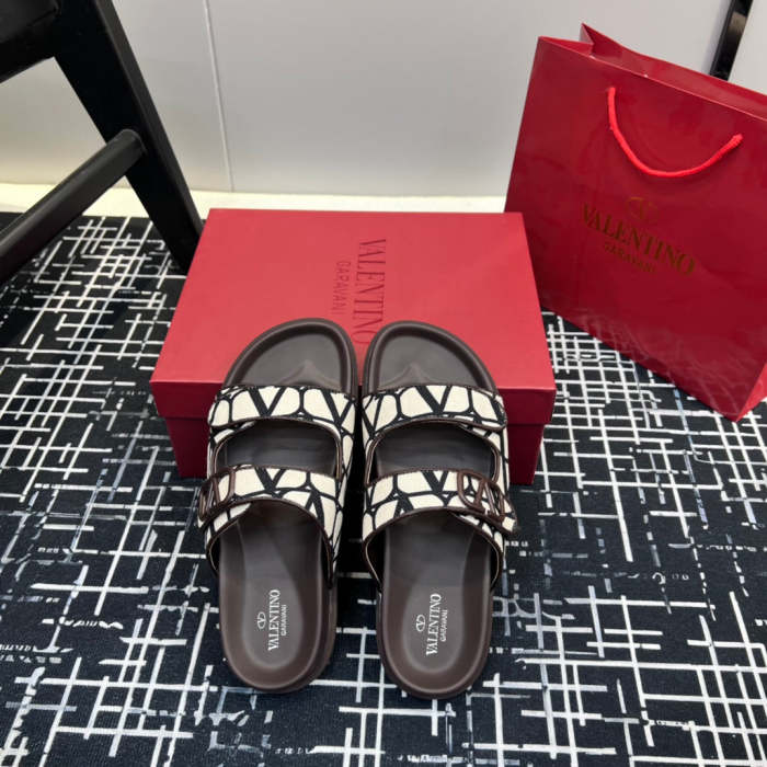 Women men flat sandals shoes,  size 35-45, SS60-2318-2319