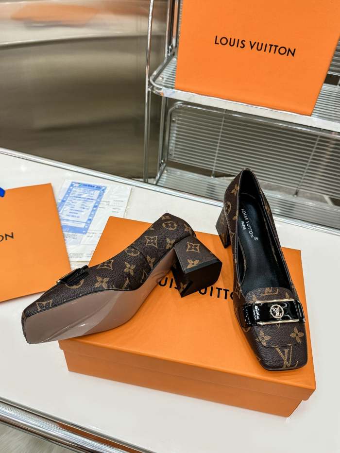 Women heel shoes,  size 35-42, SS88-641-642