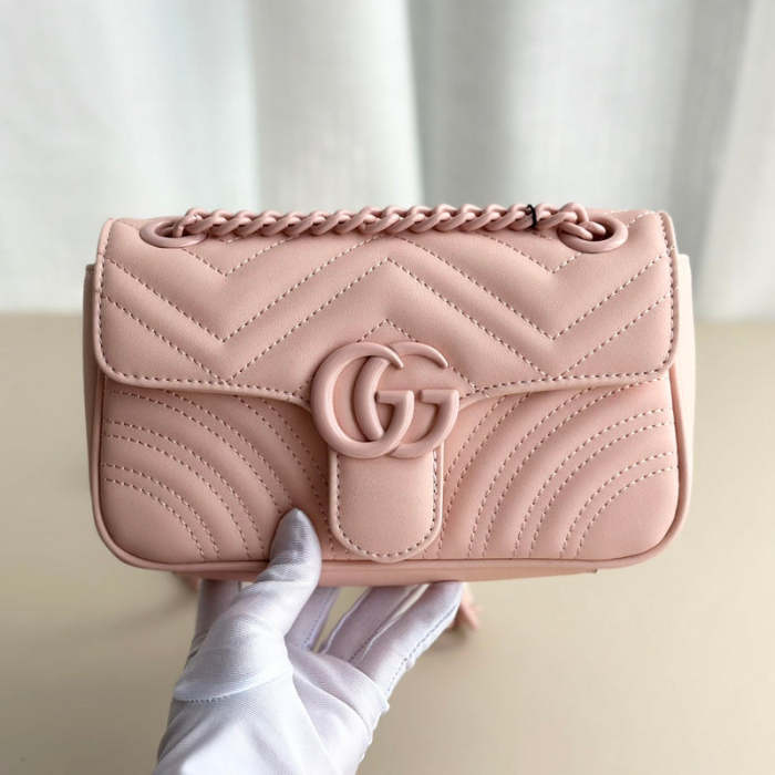 447632， Leather bag ,5A , size 24x13x7cm ,no box,  B88-1738