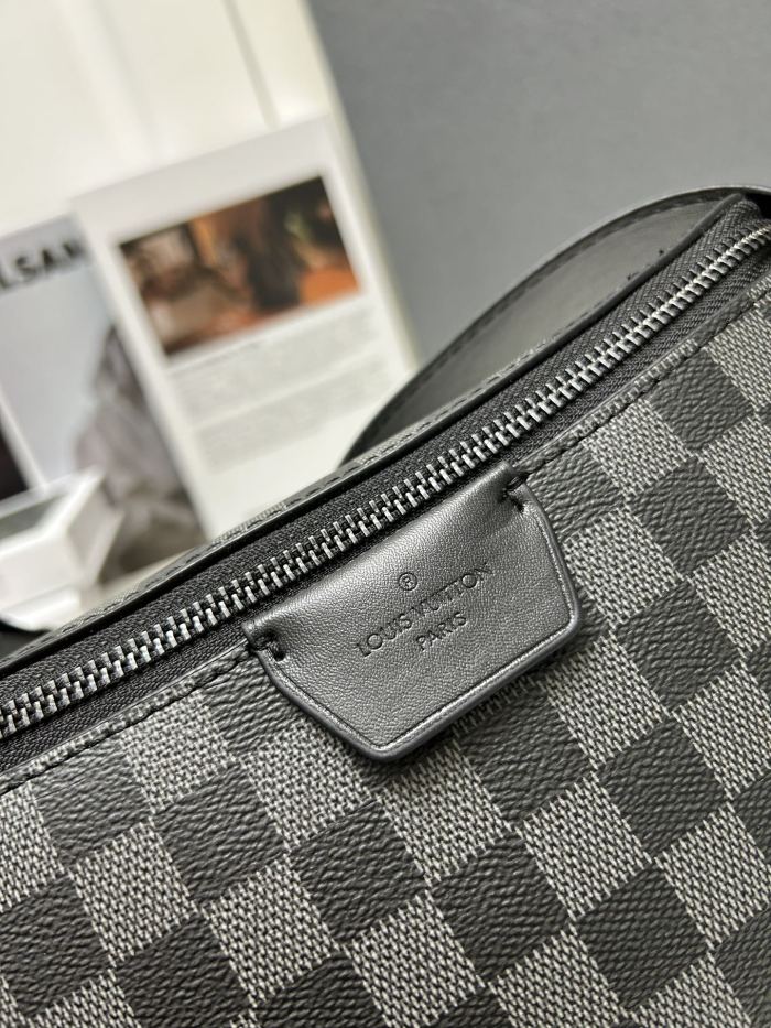 M23835 M23838， Leather bag ,5A , size  24.5x16x4.5cm ,no box,  B88-1745-1746
