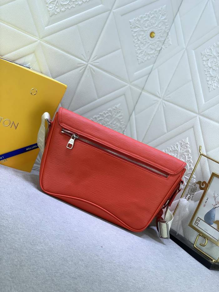 M23097  canvas leather  bag ,5A,size 34x19x11cm, no box, B110-185