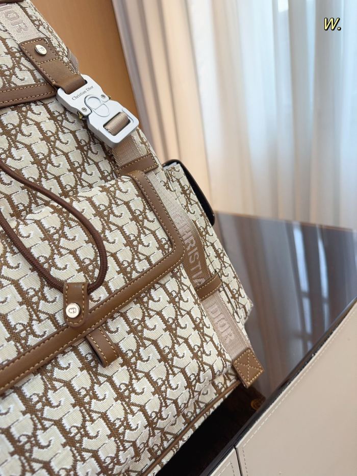 Canvas and split leather bag ,AAAA , size 30x15x50cm ,no box,  B98-53