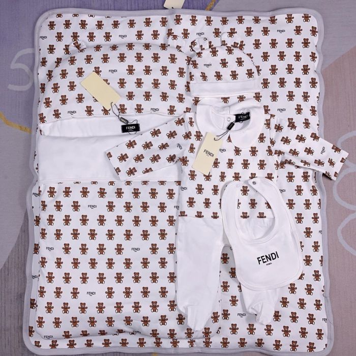 Newborn Baby crawl suit five-piece suit Cloak quilt  set clothes , CL110-136-138