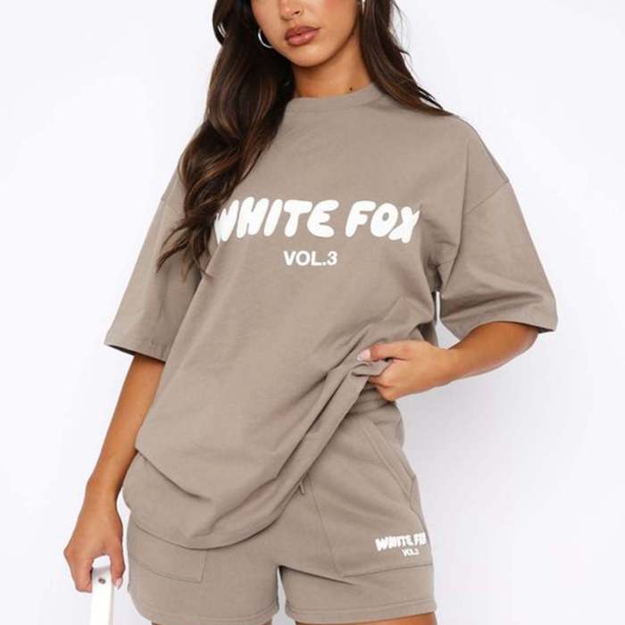Fashion women T-shirt + shorts , size S-2XL, CL20-409-415