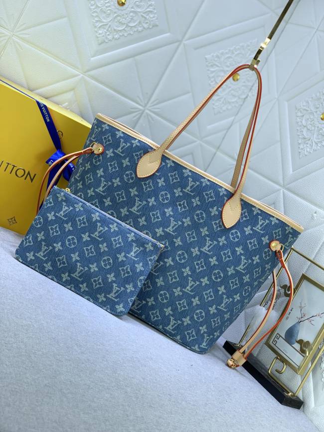 M40995 Canvas leather bag ,5A,size 32x19x17cm, no box, B110-196