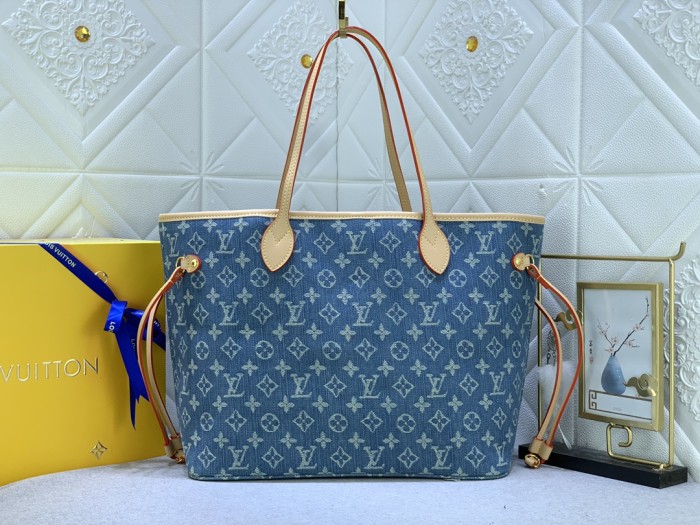 M40995 Canvas leather  bag ,5A,size 32x19x17cm, no box, B110-196