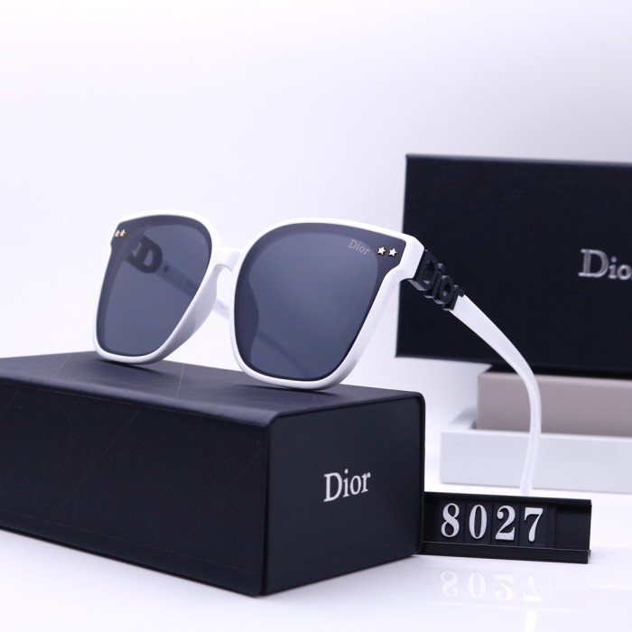 Blue light blocking sunglasses with the box and case ,G25-2851-2856