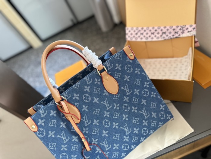 Split Leather  bag ,3A , size 35cm ,no box,  B68-6093