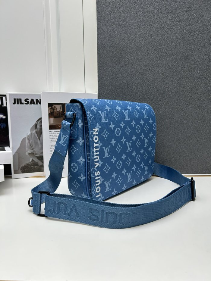 Canvas leather  bag ,5A,size 25X22X7cm, no box, B110-236-237