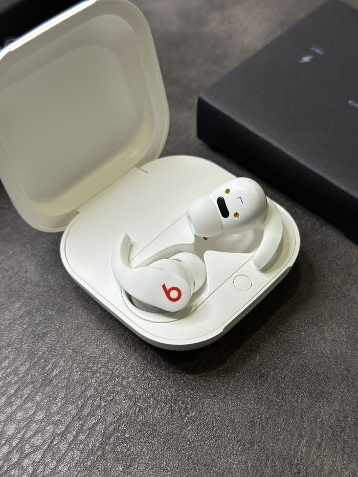 Beats Fit Pro  Bluetooth headset,headset-8