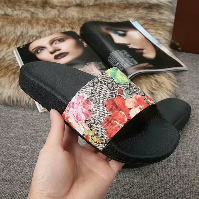 Leather flat slipper shoes, with box, size 35-46, SS29.9-13