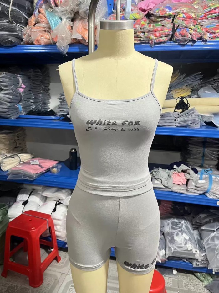 Women fashion yoga casual sports T-shirt + shorts , size S-XL, CL15.5-122-124