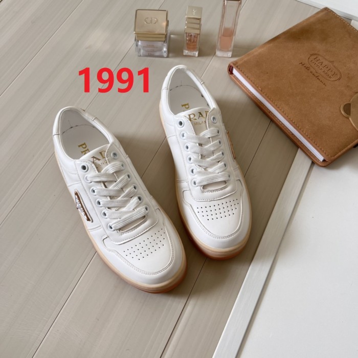 Women runner flat shoes,  size 35-40, SS70-1990-1991