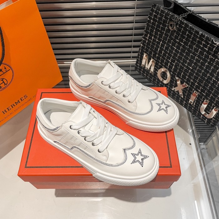 Women runner flat shoes,  size 35-40, SS70-1992-1994