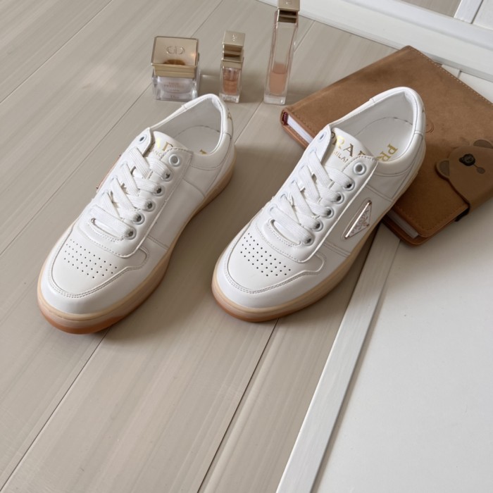 Women runner flat shoes,  size 35-40, SS70-1990-1991