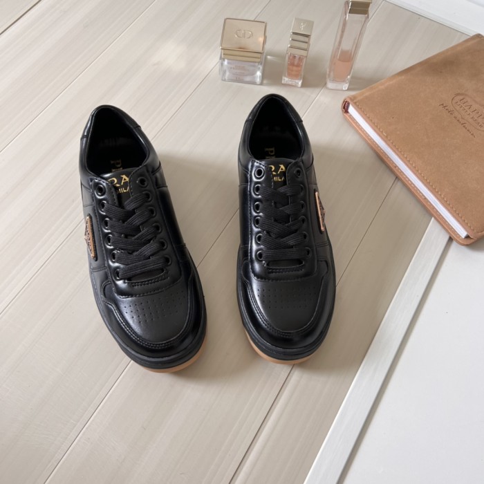 Women runner flat shoes,  size 35-40, SS70-1990-1991