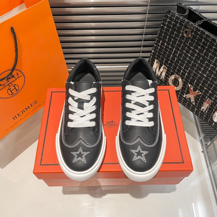 Women runner flat shoes,  size 35-40, SS70-1992-1994