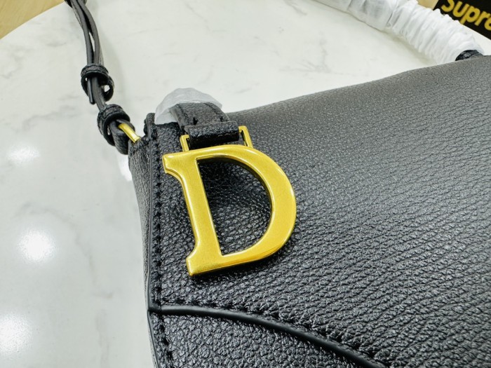 Leather bag ,5A , size 20x19x4cm ,no box,  B88-1777