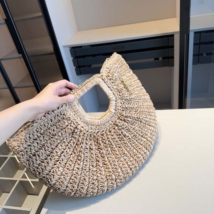 Woven beach  bag ,3A , size 48x33cm ,no box,  B68-6107-6108