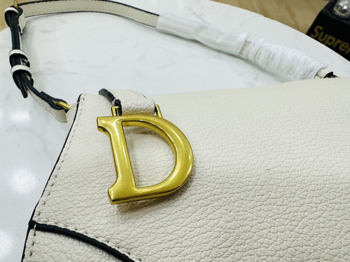 Leather bag ,5A , size 20x19x4cm ,no box,  B88-1776