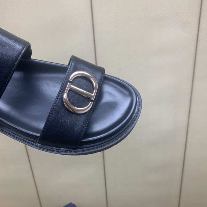 Men  leather slippers shoes, size 38-46, SS80-502