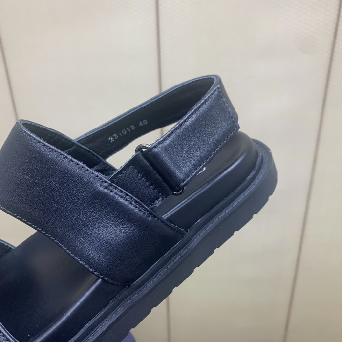 Men  leather slippers shoes, size 38-46, SS80-502