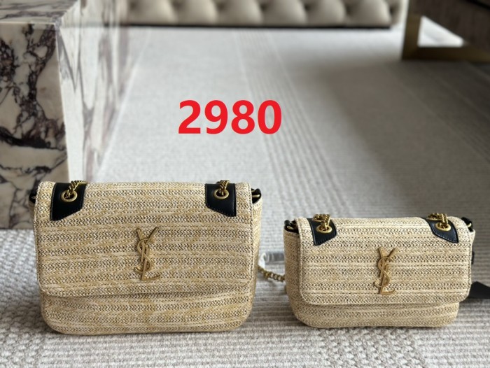 Straw raffia leather bag ,4A , size 26x18cm or 21x14cm ,no box,  B75-2980-2982