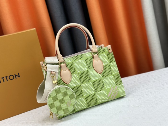 ON THE GO TOTE Canvas leather  bag ,5A,size 25X11X19cm, no box, B110-244-245