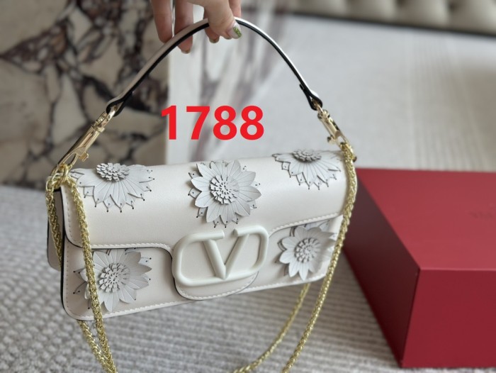 split leather bag ,4A , size 26x17cm ,no box,  B88-1784-1789