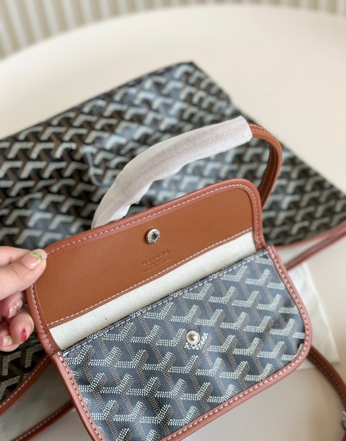 Split leather bag ,3A , size 36x27cm ,no box,  B68-6131-6141