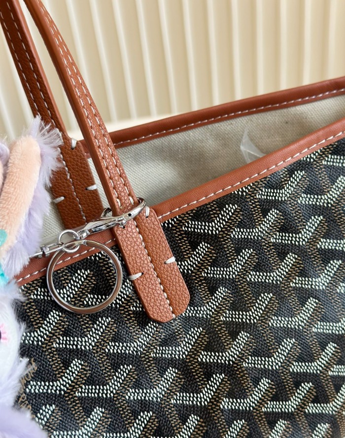Split leather bag ,3A , size 36x27cm ,no box,  B68-6131-6141