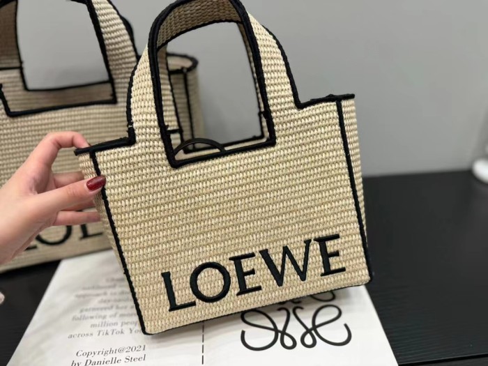 Canvas Straw plaited article bag ,3A , size 32x25cm or 25x20cm ,no box,  B60-1-2
