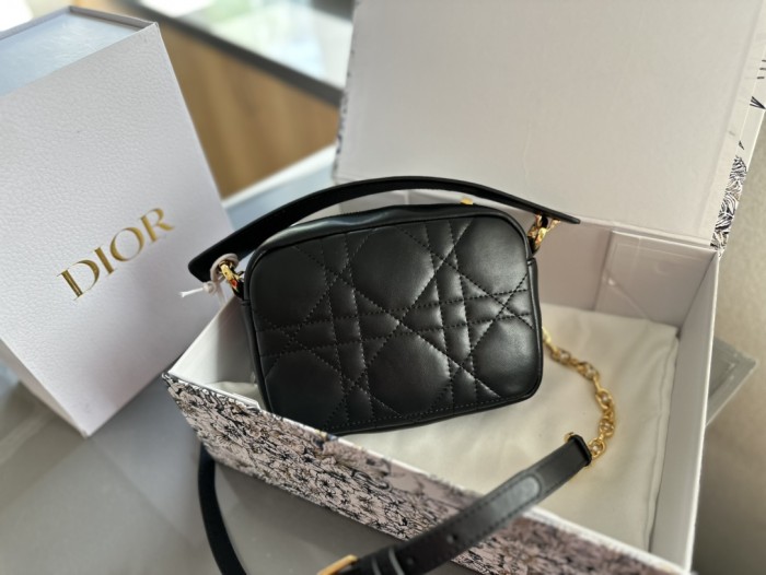 Split leather bag ,3A , size 20cm,no box,  B75-3012-3013