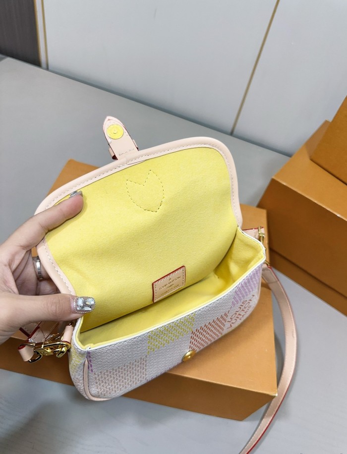 Split leather bag ,3A , size 20x14cm,no box,  B75-3005-3006